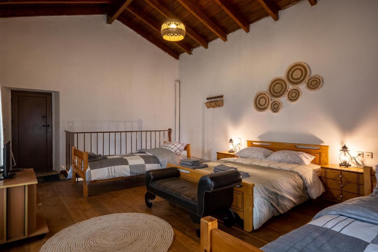 Walnut Tree Villa Archanes Exterior photo