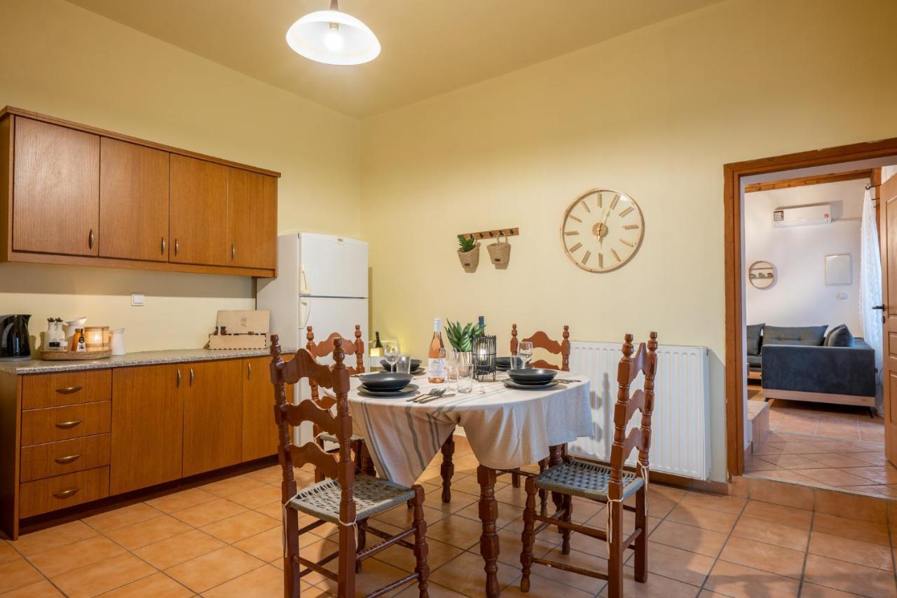 Walnut Tree Villa Archanes Exterior photo