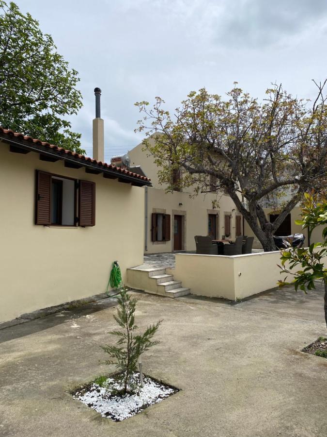Walnut Tree Villa Archanes Exterior photo